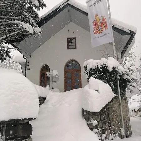 Happy Villa
